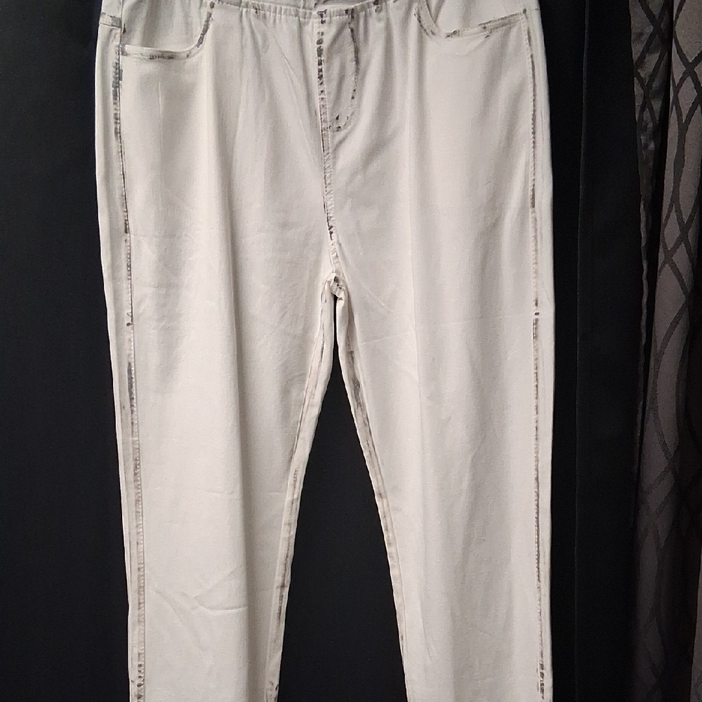 Stylish Cream Pants